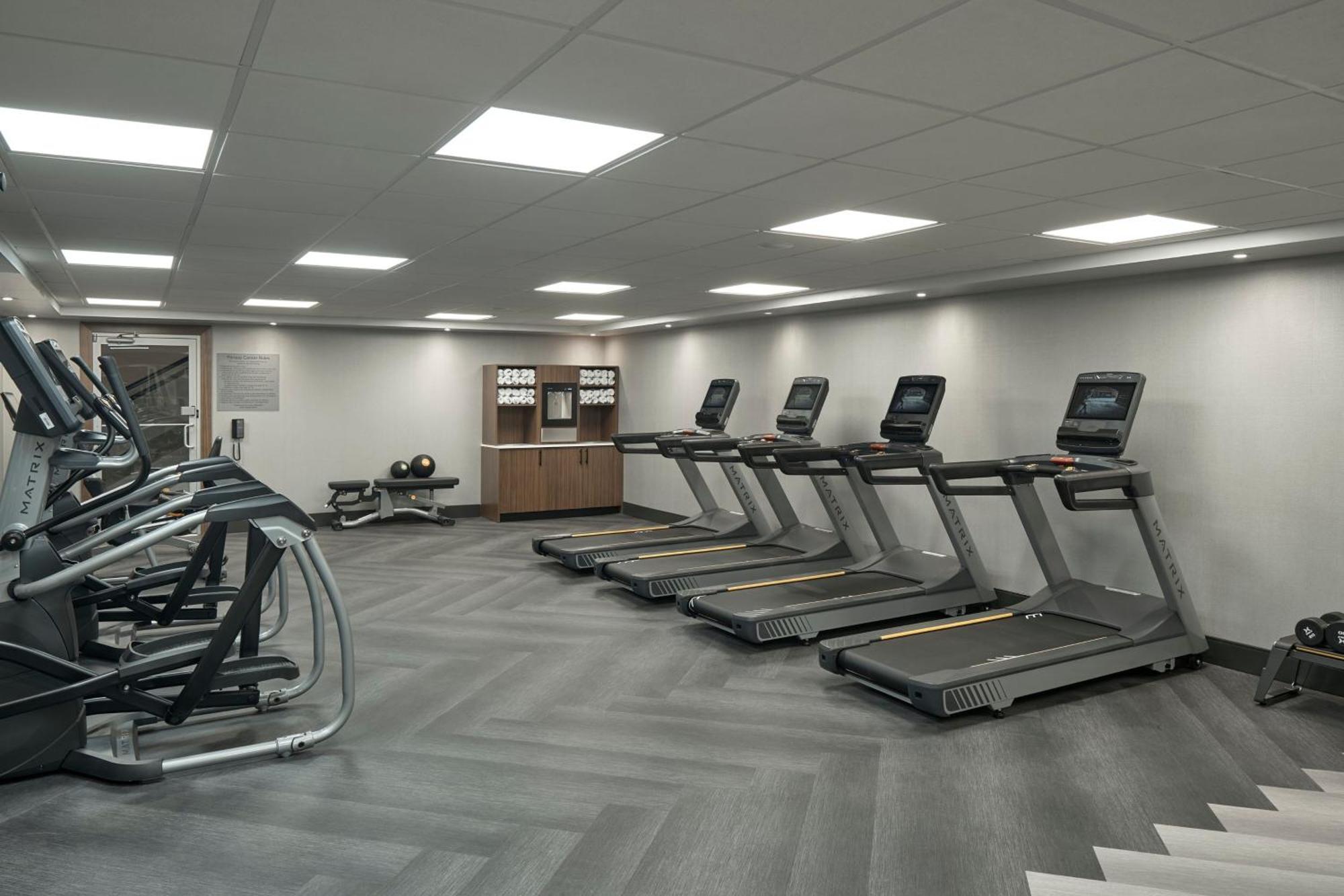 Courtyard By Marriott Regina Downtown 호텔 외부 사진