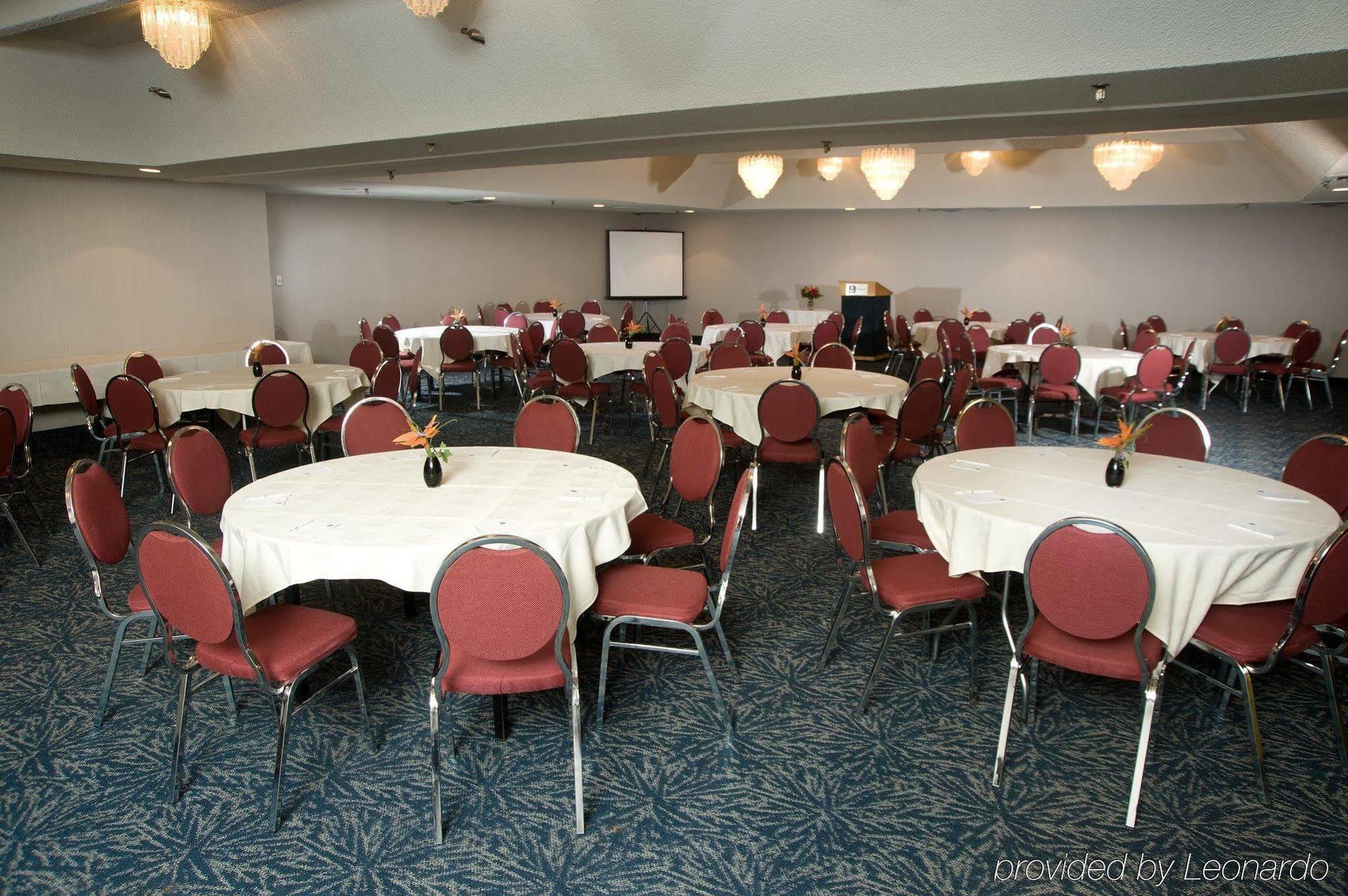 Courtyard By Marriott Regina Downtown 호텔 레스토랑 사진
